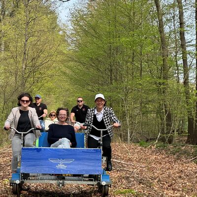 Bild vergr&ouml;&szlig;ern: Fahrt mit der Drasine